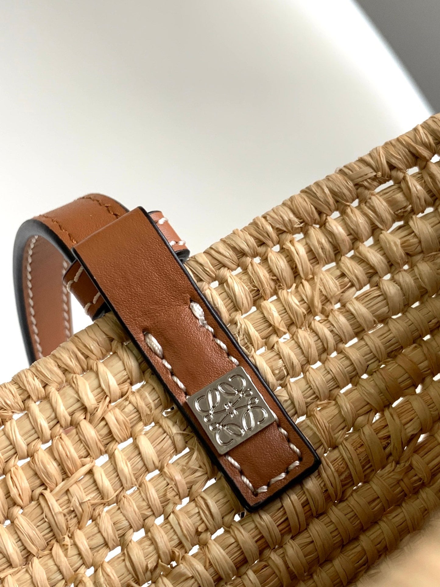 LOEWE 25S BASKET BAG 30 IN NATURAL MIX BROWN RAFFIA CALFSKIN SHOULDER STRAP