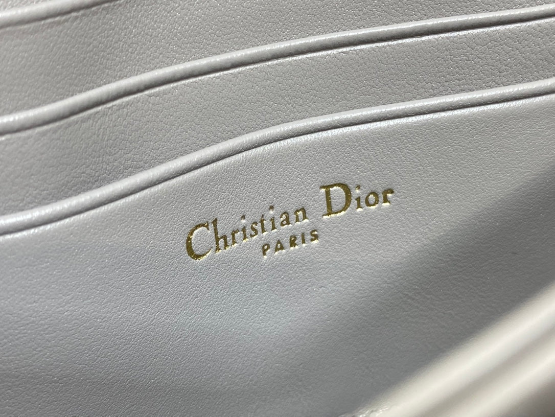 DIOR 25S TALK PHONE POUCH 21 IN DIRTY LILAC CANNAGE LAMBSKIN GOLD HARDWARE