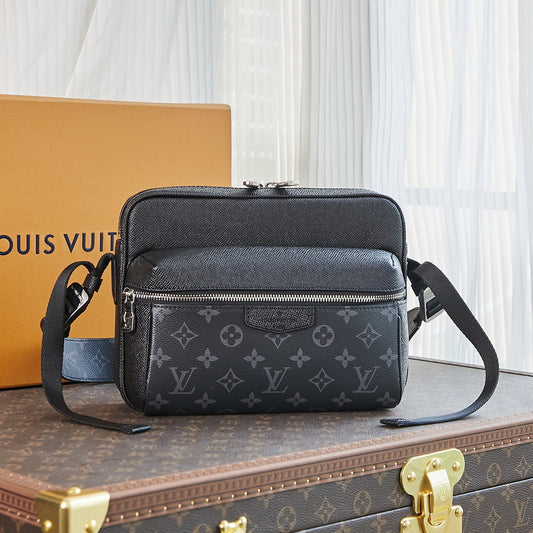 LOUIS VUITTON OUTDOOR MESSENGER 26 IN BLACK TAIGA LEATHER MIX MONOGRAM ECLIPSE CANVAS