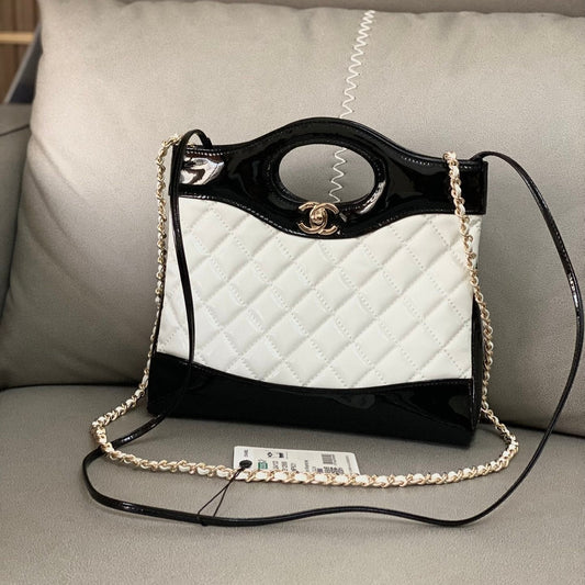 CHANEL MINI 23 SHOPPING BAG IN GLOSSY BLACK MIX WHITE CALFSKIN