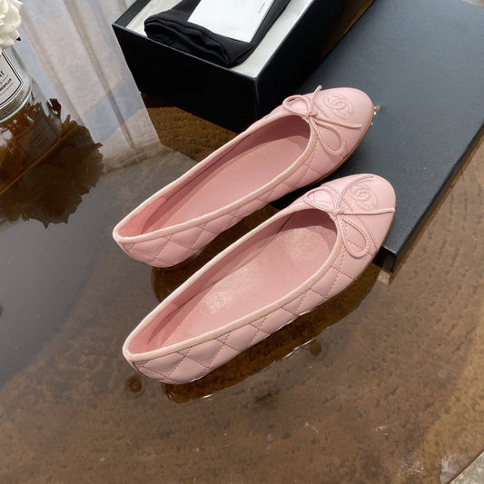 CHANEL BALLET FLATS PINK QUILTED LAMBSKIN