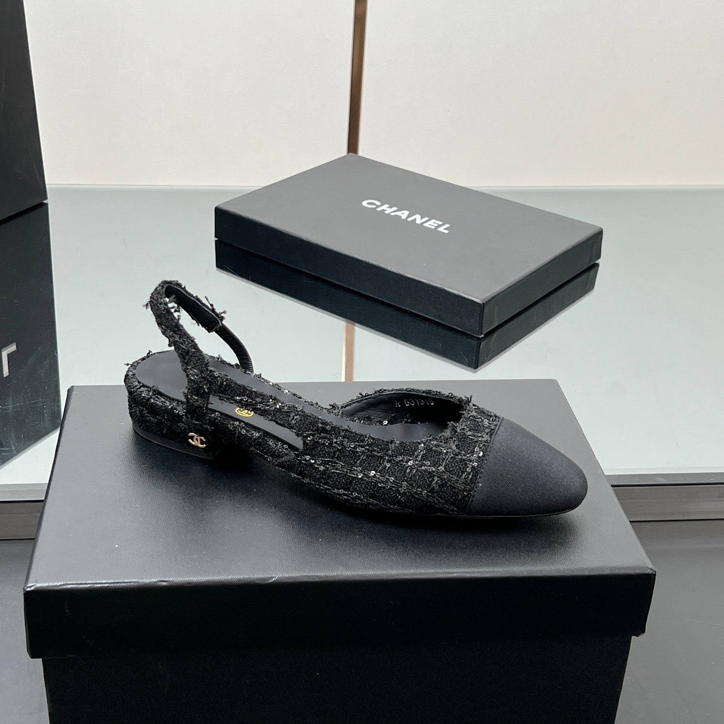 CHANEL SLINGBACK 25S IN BLACK FABRIC AND TWEED SEQUINED