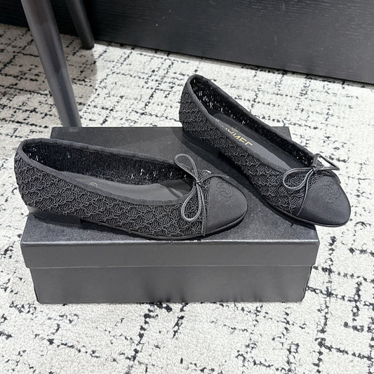 CHANEL BALLET FLAT 25S IN BLACK TWEED