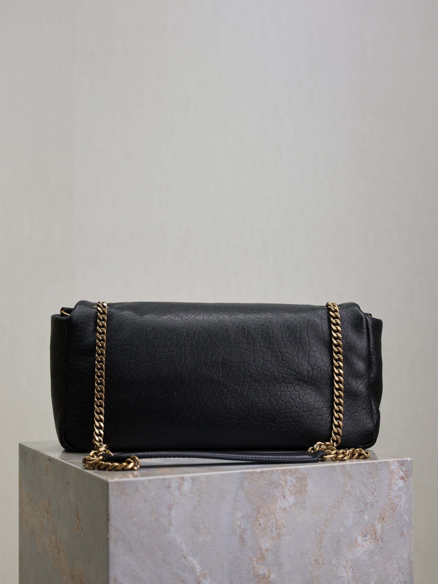 YSL 25S CALYPSO 30 IN BLACK GRAINED CALFSKIN GOLD HARDWRE