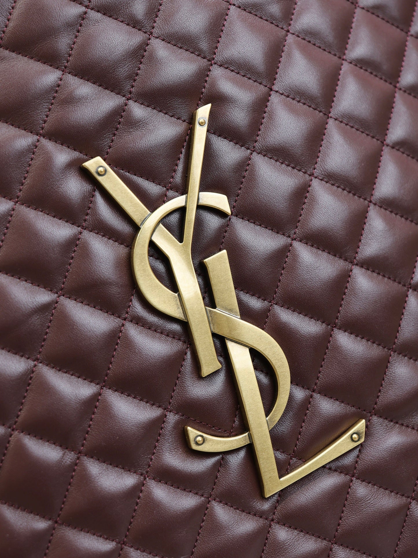 YSL 25S ICARE 27 IN ROUGE CABERNET QUILTED CALFSKIN GOLD HARDWRE
