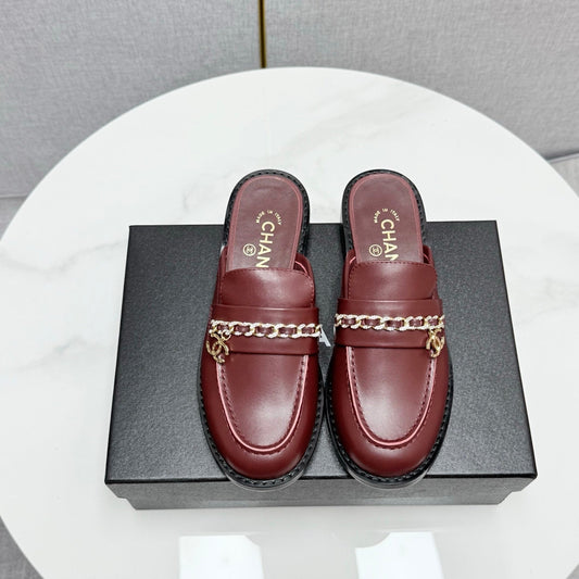 CHANEL FLAT MULE 25S IN DARK RED CALFSKIN STYLE 1