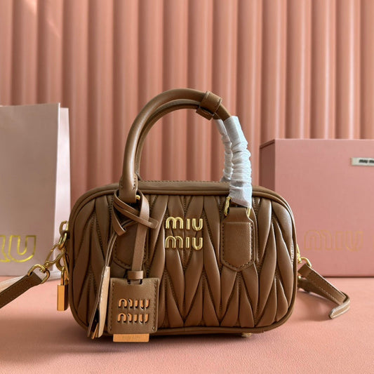ARCADIE MATELASSÉ BAG 19 IN BROWN LAMBSKIN GOLD HARDWARE