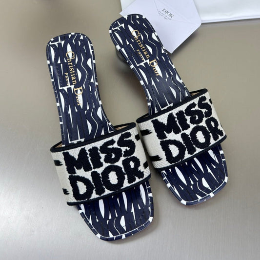 DIOR DWAY HEELED SLIDE EMBROIDERED COTTON AND NAVY BLUE MISS  ALLOVER MOTIF 35 MM