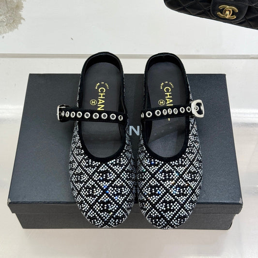 CHANEL FLAT MULES 25SS IN BLACK EMBELLISHED WITH RHINESTONES