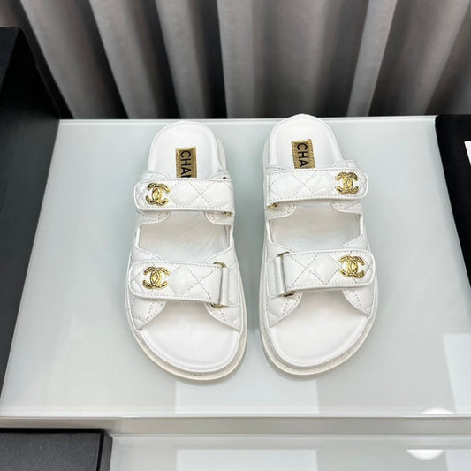 CHANEL dad sandals white patent lambskin mules